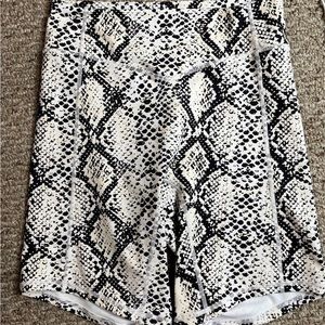 Balance athletica rider shorts python